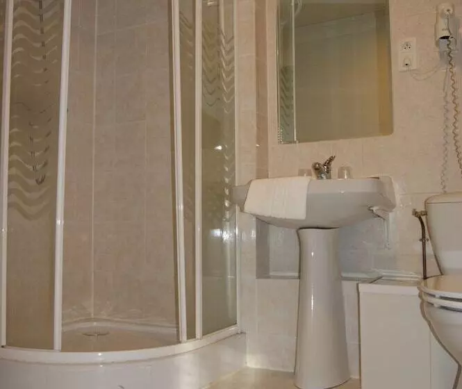 فندق Hôtel Saint Pierre