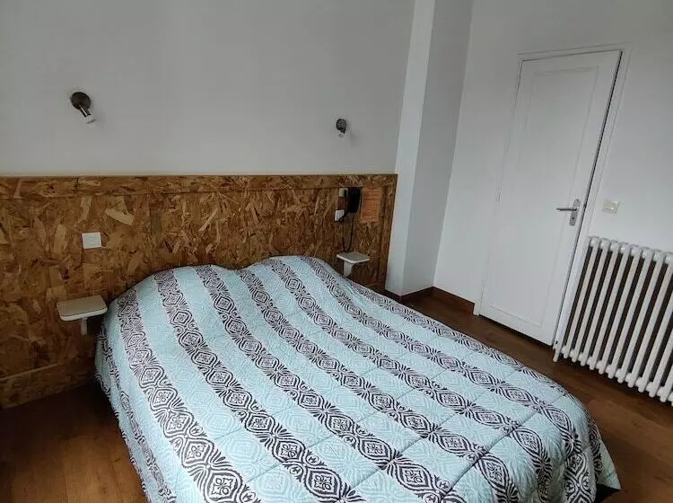 فندق Hôtel Saint Pierre