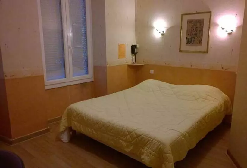 فندق Hôtel Saint Pierre