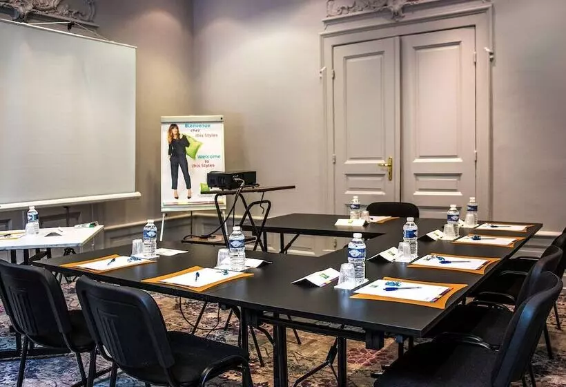 Hotel Ibis Styles Metz Centre Gare