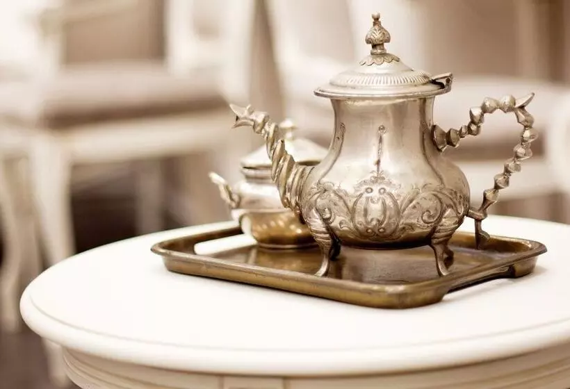 Отель Hôtel Restaurant Oasis