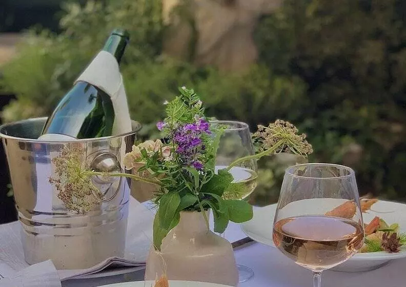 Отель Hôtel Restaurant Oasis