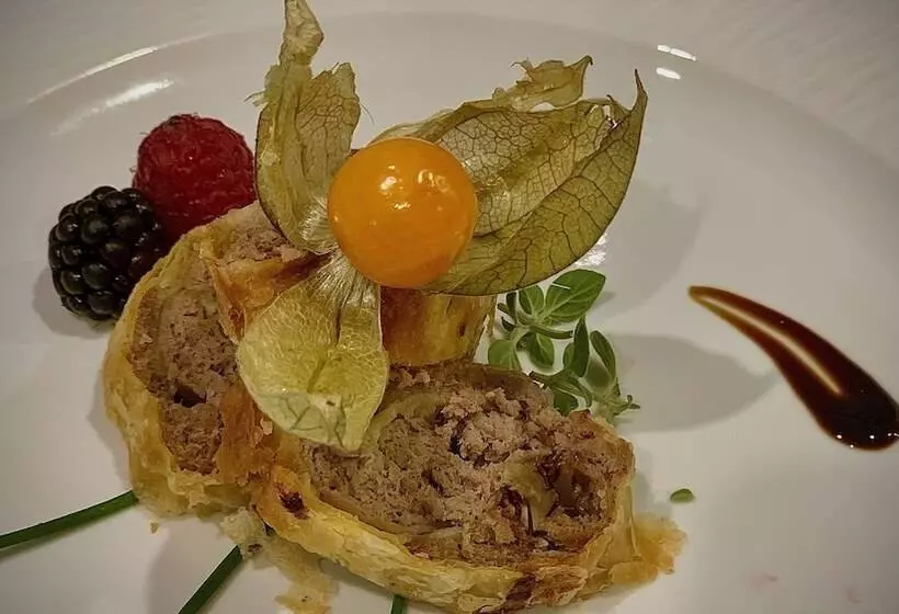 Отель Hôtel Restaurant Oasis