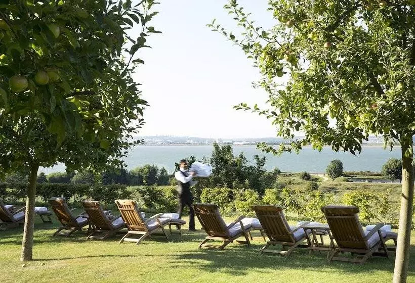 هتل La Ferme Saint Simeon Spa  Relais & Chateaux