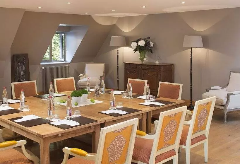 هتل La Ferme Saint Simeon Spa  Relais & Chateaux