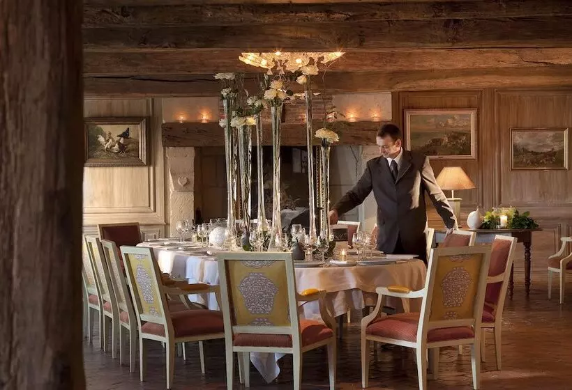 هتل La Ferme Saint Simeon Spa  Relais & Chateaux