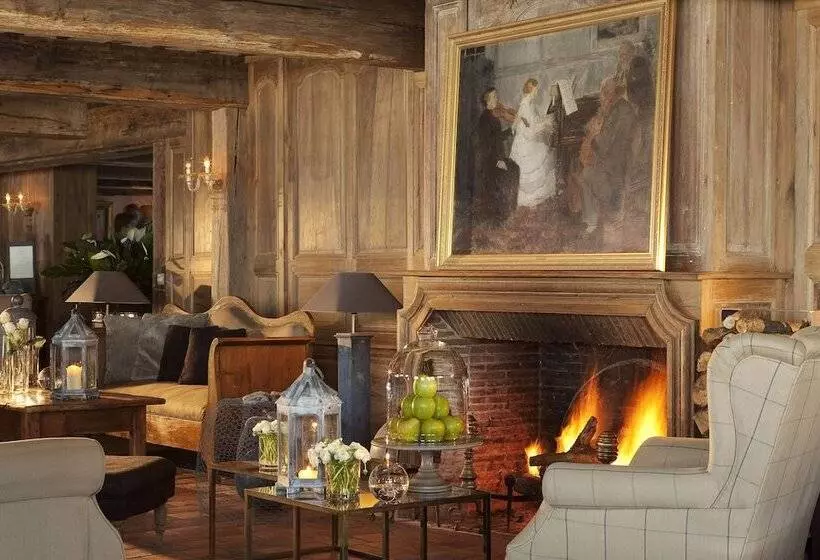 هتل La Ferme Saint Simeon Spa  Relais & Chateaux