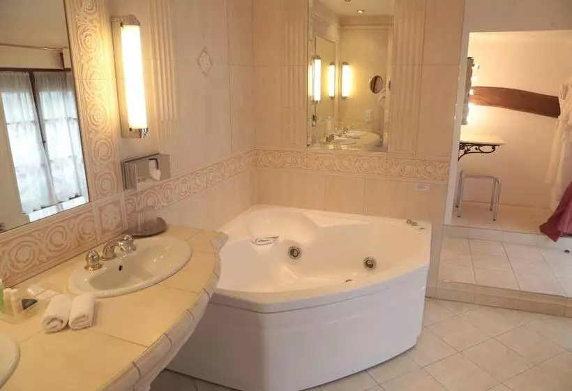 Отель Lerie Du Basbreau