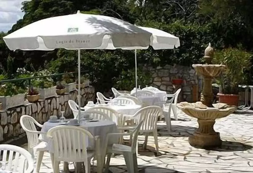 호텔 Logis Le Relais Imperial