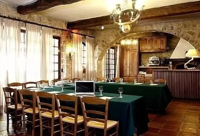 호텔 Logis Le Relais Imperial