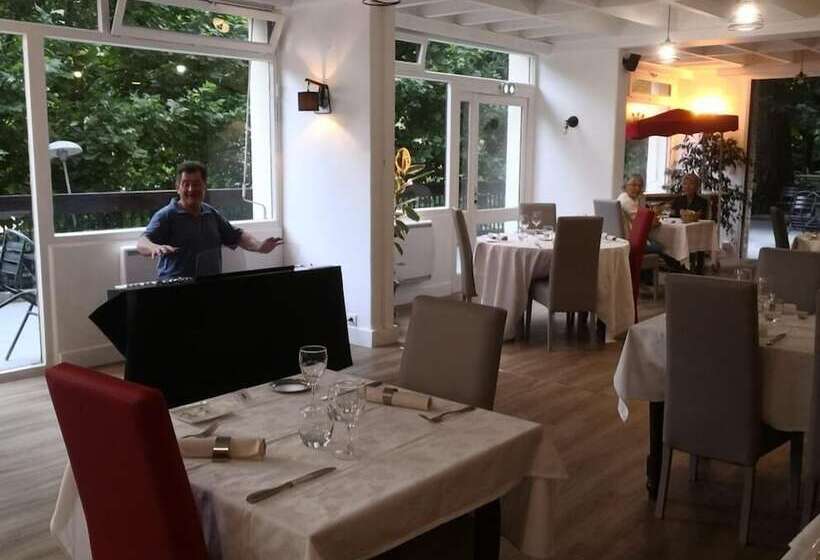 فندق Logis Hôtel Restaurant Le Tanargue