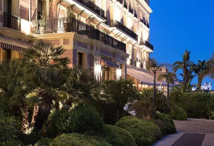 בית מלון כפרי Royal Riviera