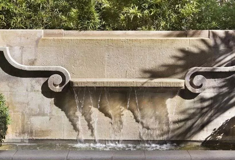 בית מלון כפרי Royal Riviera