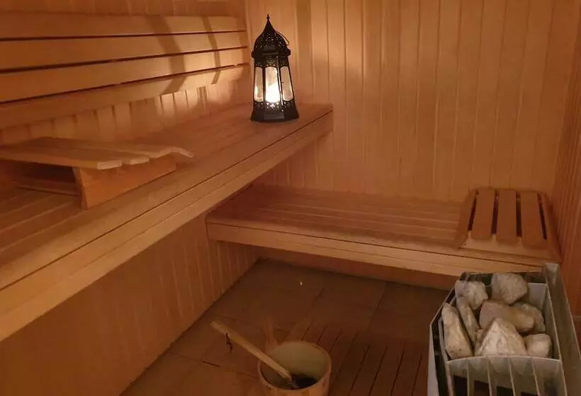 בית מלון כפרי Logis Hôtel Saint Cyr