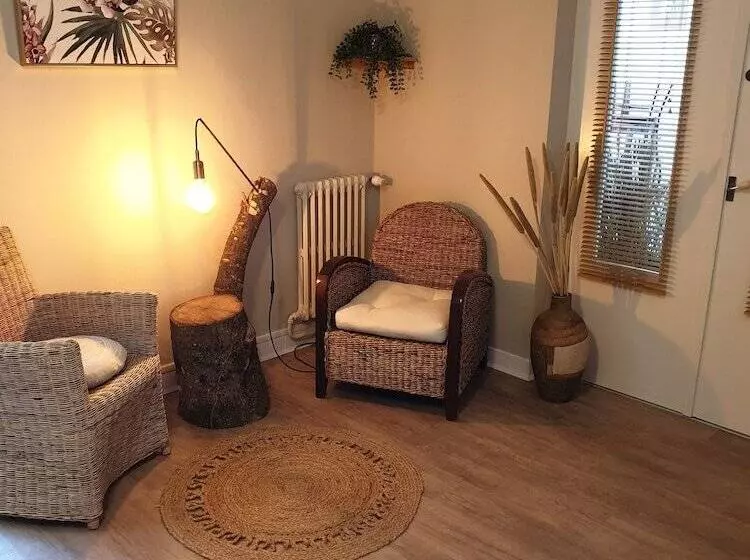 בית מלון כפרי Logis Hôtel Saint Cyr