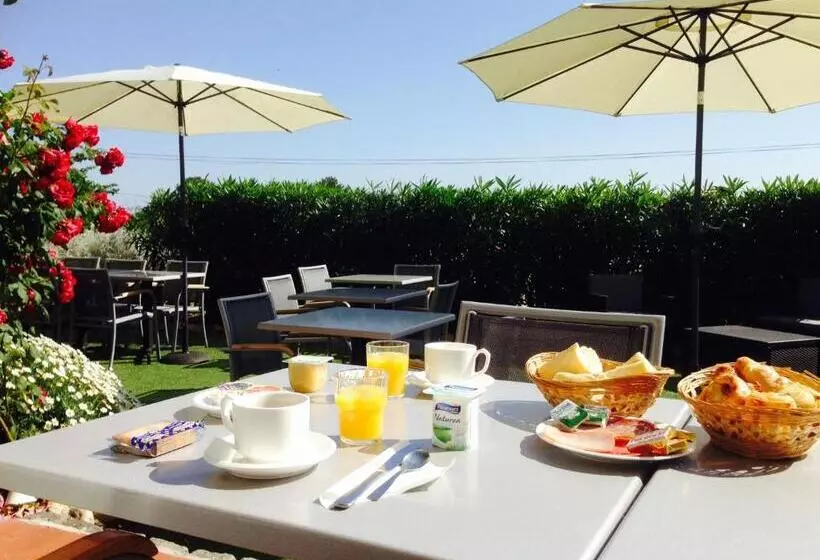 ホテル Saint Jacques