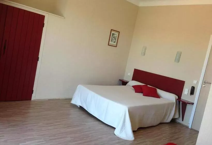 ホテル Saint Jacques