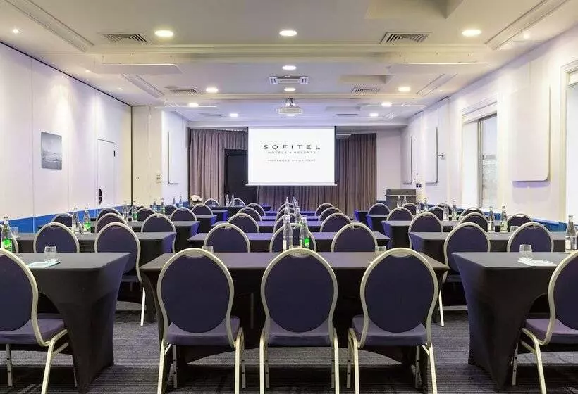 ホテル Sofitel Marseille Vieux Port