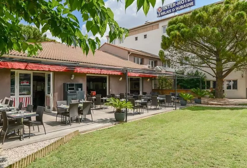 Отель Hôtel Le Relais Des Brasseurs Aubagne