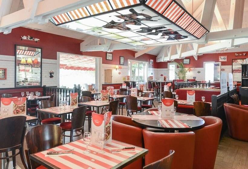 هتل Hôtel Le Relais Des Brasseurs   Aubagne