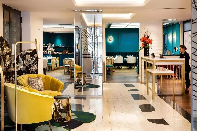 ホテル Victor Hugo Paris Kleber