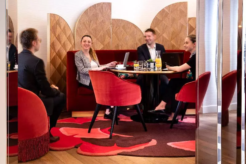 ホテル Victor Hugo Paris Kleber