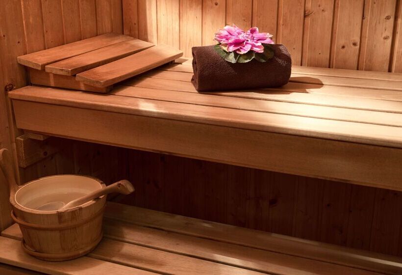 בית מלון כפרי Villa Borghese, The Originals Relais