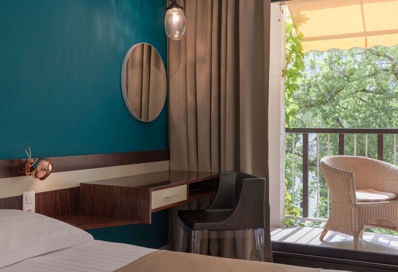 בית מלון כפרי Villa Borghese, The Originals Relais