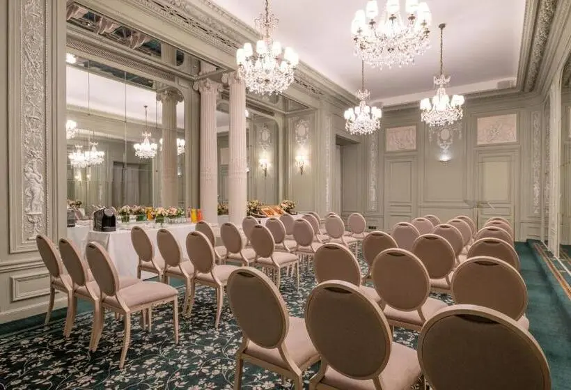 Hotel Westminster