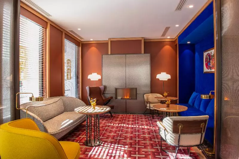 ホテル Yllen Eiffel