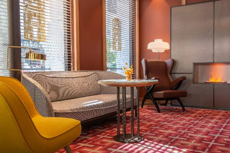 ホテル Yllen Eiffel