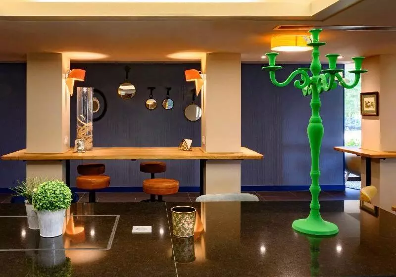 Novotel Orléans Chemins De Sologne Demeures De Campagne