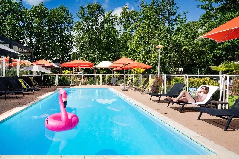 Novotel Orléans Chemins De Sologne Demeures De Campagne