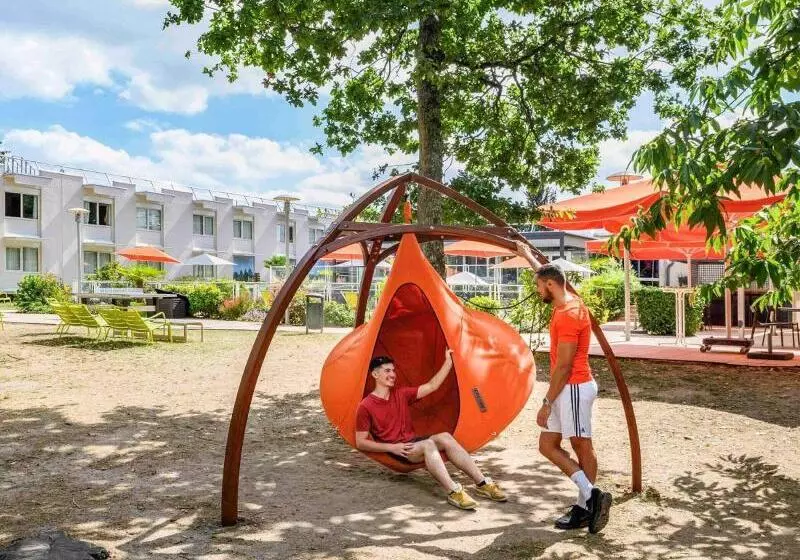 Novotel Orléans Chemins De Sologne Demeures De Campagne