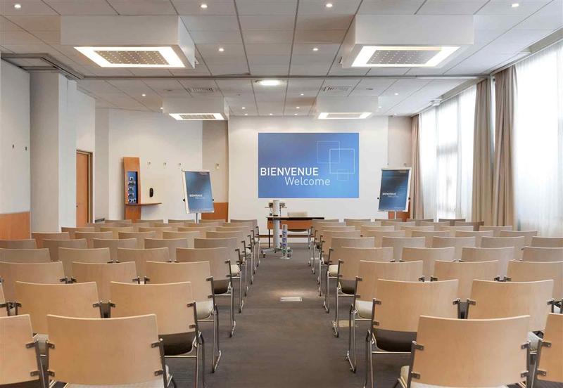 Novotel Orléans Chemins De Sologne Demeures De Campagne