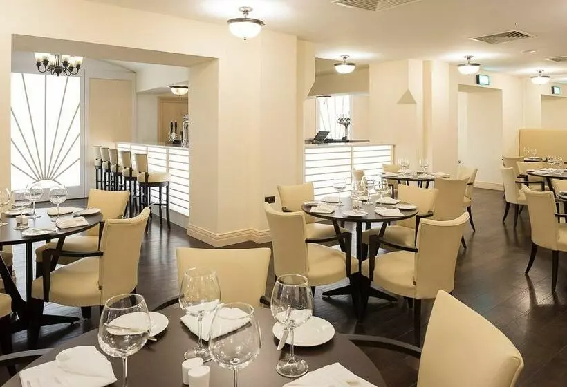 酒店 Chateau Impney