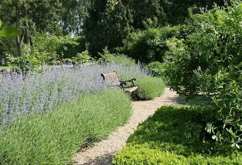 酒店 Esseborne Manor