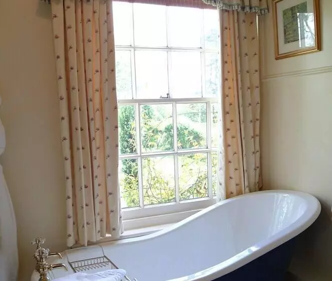 酒店 Esseborne Manor