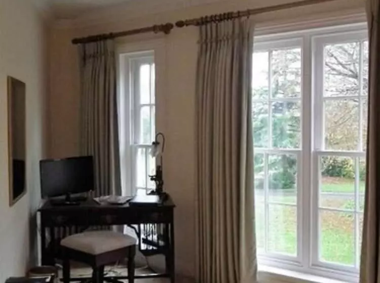 酒店 Esseborne Manor