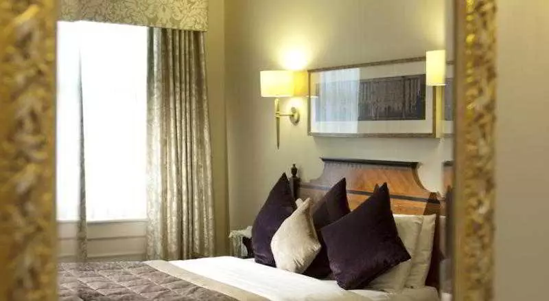 فندق Hendon Hall