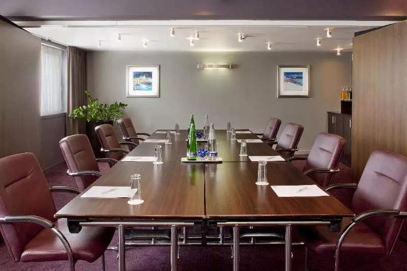 هتل Holiday Inn Aberdeen West, An Ihg