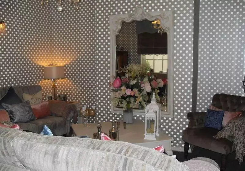 فندق Jessop House