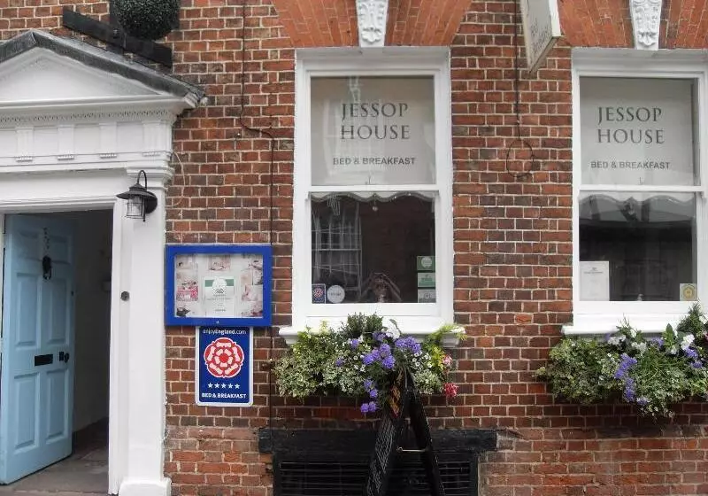 فندق Jessop House