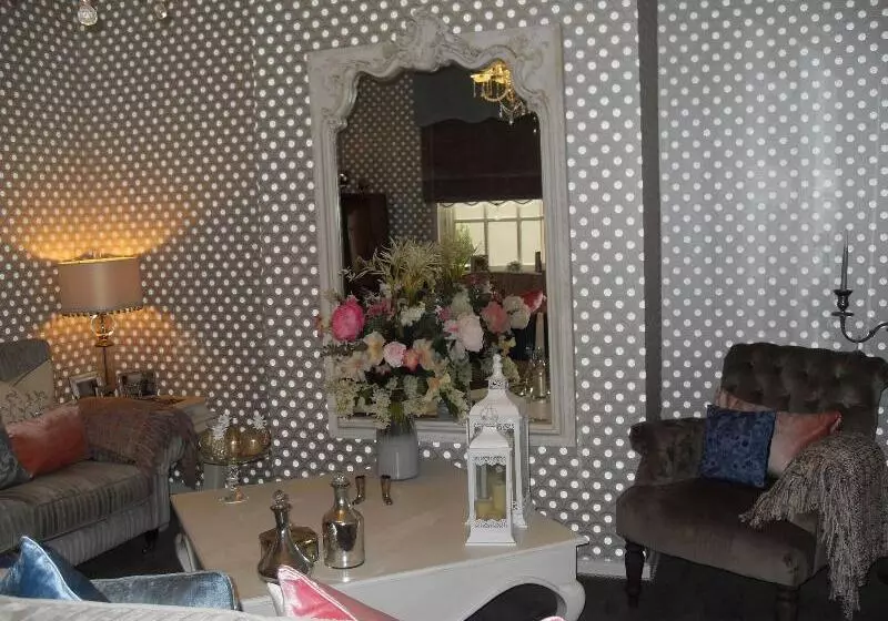 فندق Jessop House