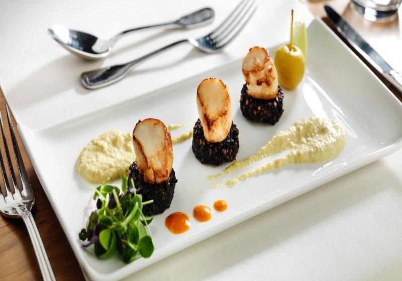 Killyhevlin Lakeside Hotel & Lodges