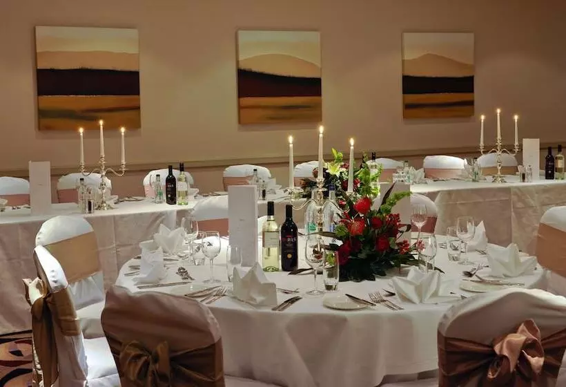 هتل Leonardo  Edinburgh Murrayfield