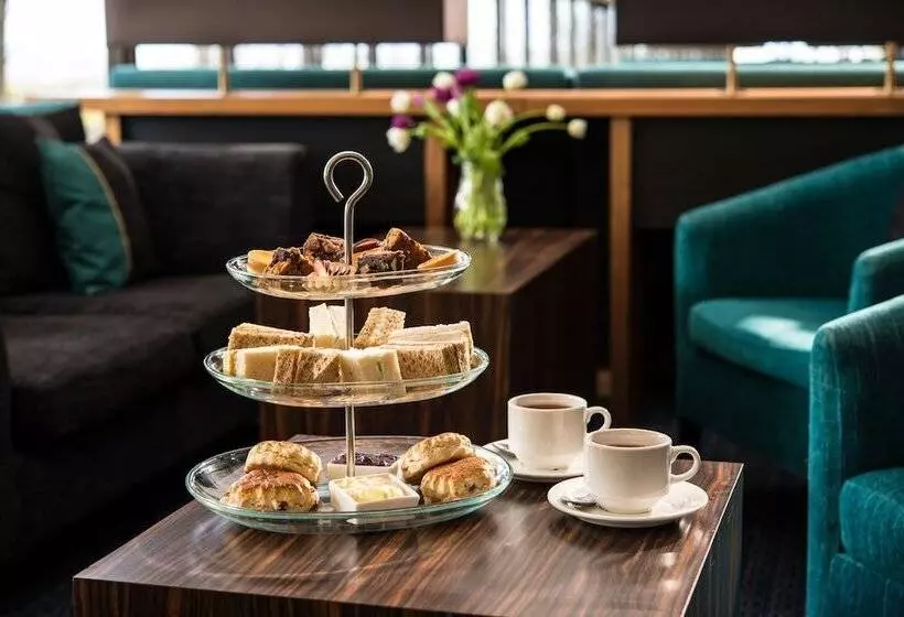 هتل Leonardo  Edinburgh Murrayfield