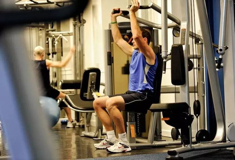 هتل Leonardo  Edinburgh Murrayfield