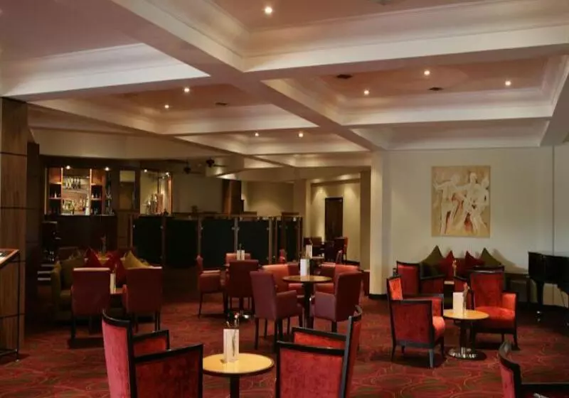 ホテル Riverside Lodge