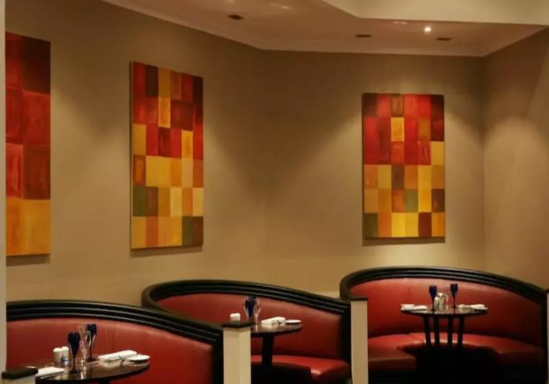 ホテル Riverside Lodge